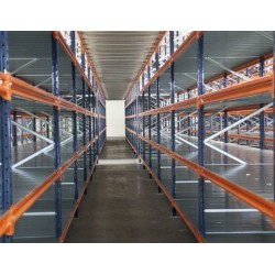 Rayonnage mi-lourd galvanisé avec platelage acier - Ht. 2.5 m
